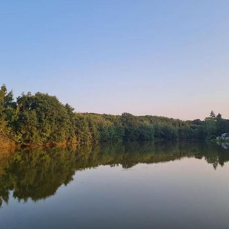 Camping De La Reuille Flere-la-Riviere 외부 사진
