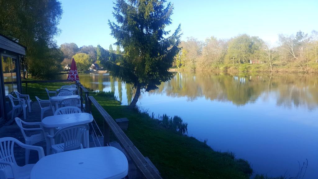 Camping De La Reuille Flere-la-Riviere 외부 사진