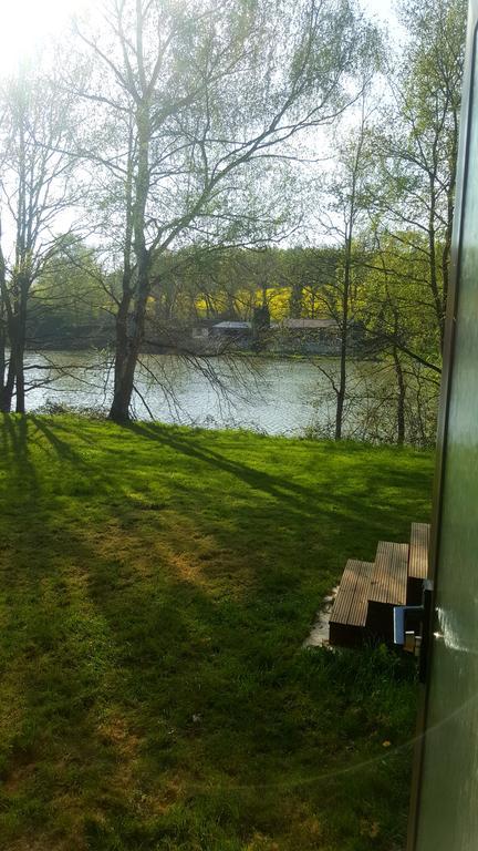 Camping De La Reuille Flere-la-Riviere 외부 사진