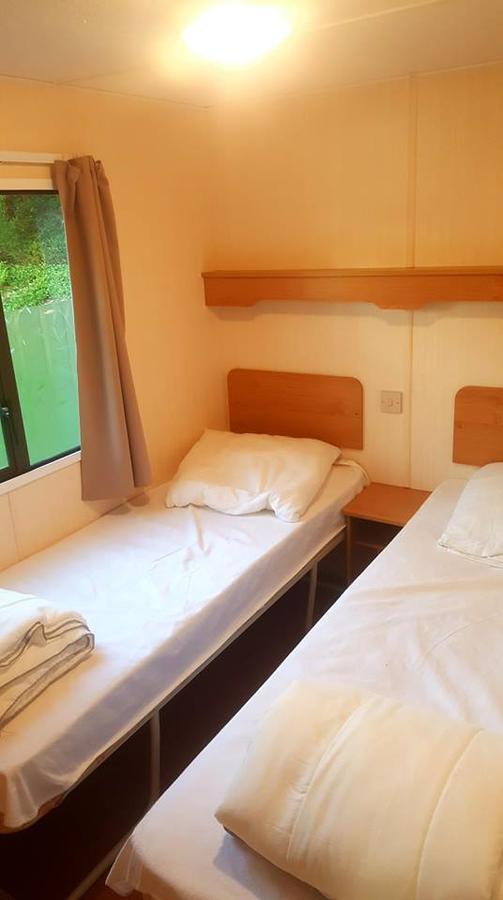 Camping De La Reuille Flere-la-Riviere 외부 사진